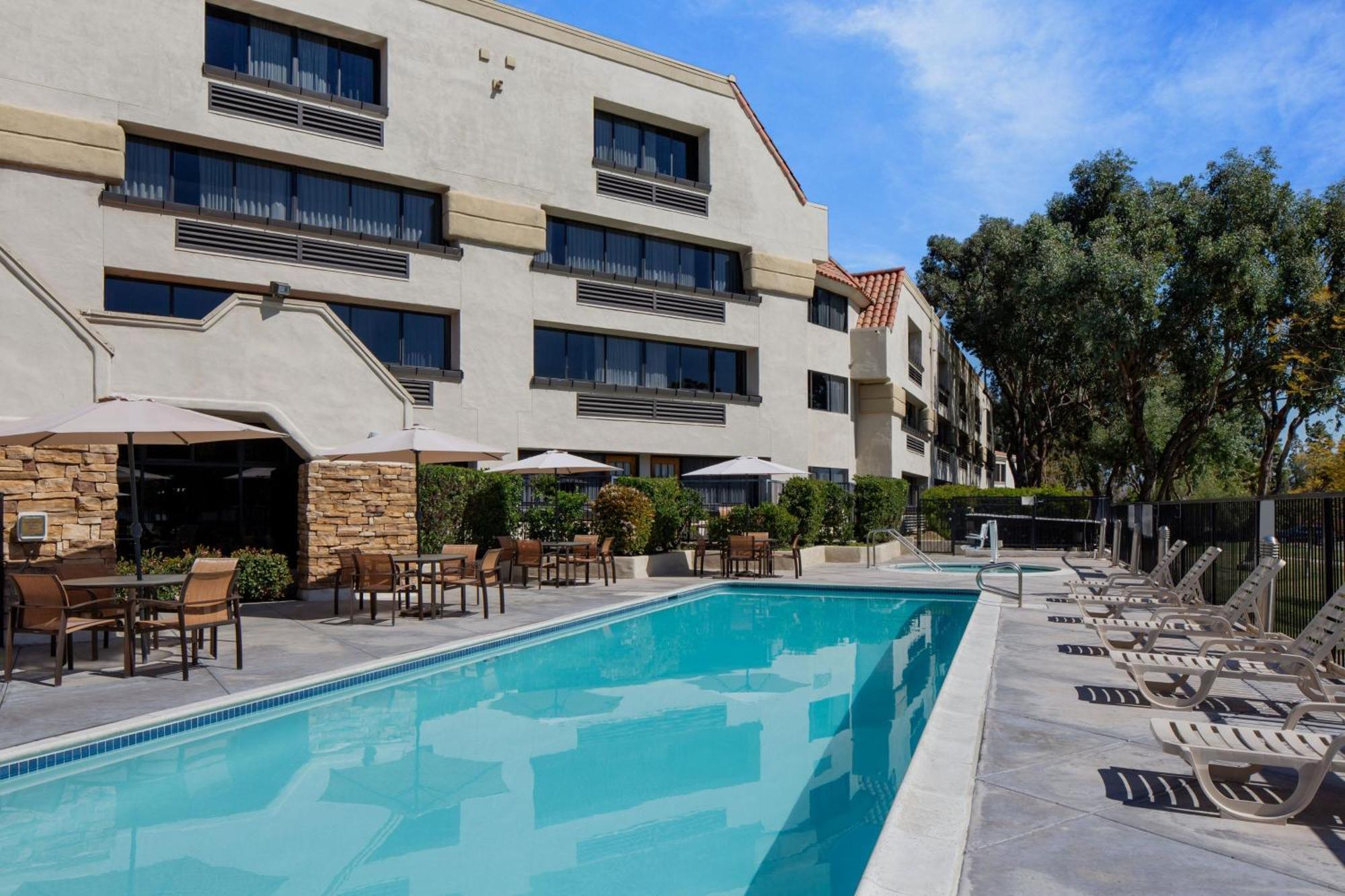 Courtyard By Marriott San Diego Rancho Bernardo Esterno foto